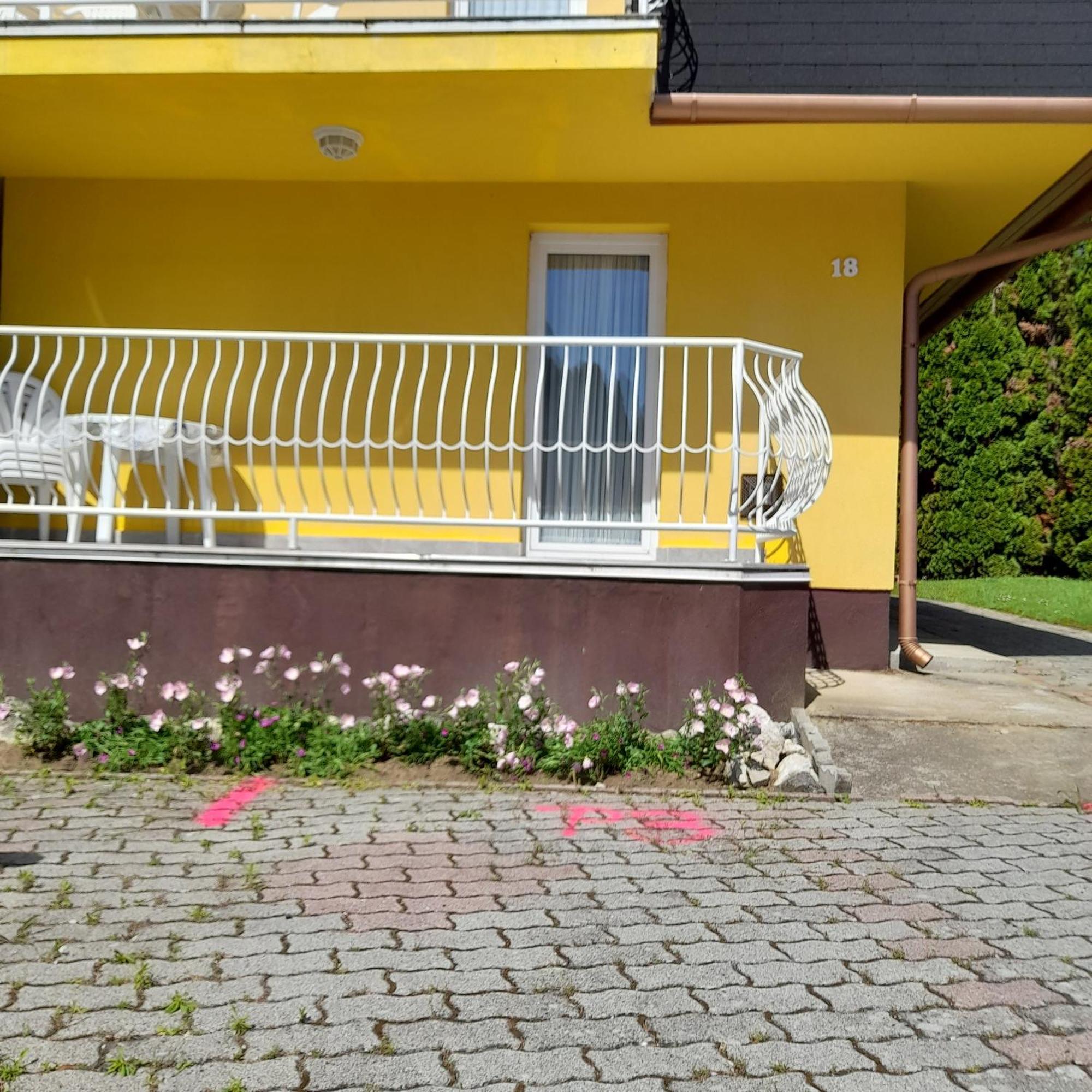 Апартаменты Berkenye Apartman Залакарош Экстерьер фото